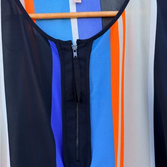 Gibson NWT Multicolor Striped‎ Blouse size L - Picture 5 of 13